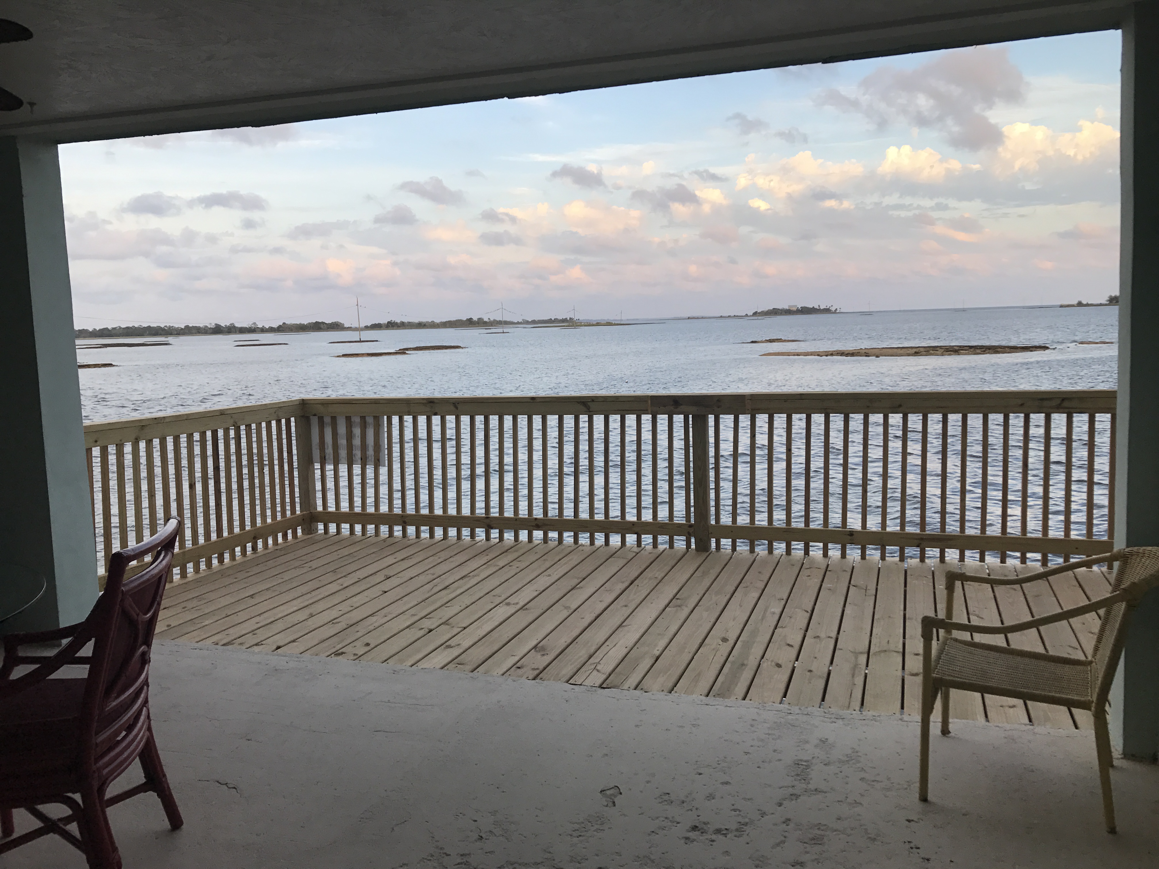 Waterfront Deck View - Florida Vacation Rentals - Horseshoe Beach Real Estate - Tammy Bryan