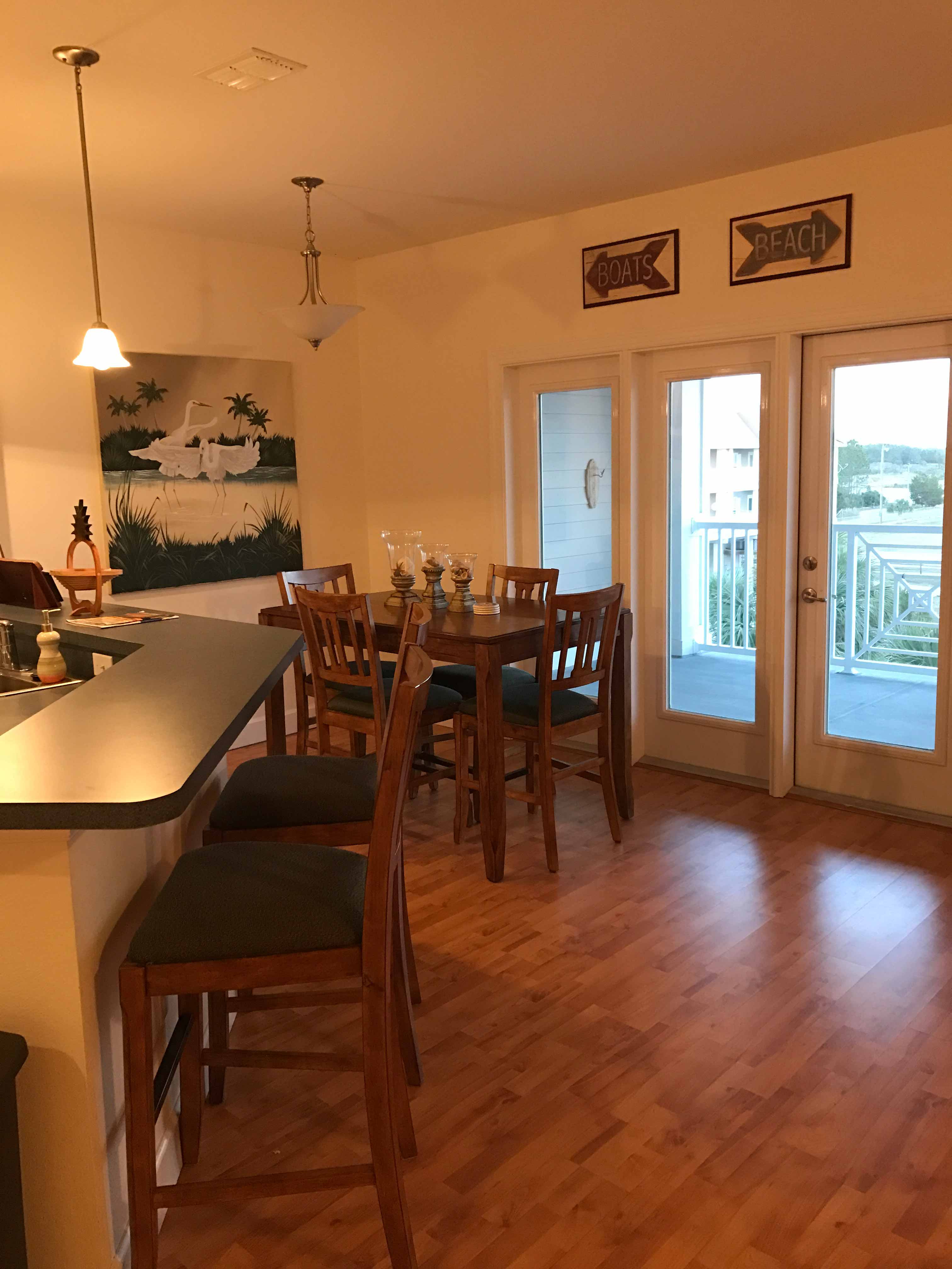 Dining Area View - Florida Vacation Rentals - Horseshoe Beach Real Estate - Tammy Bryan