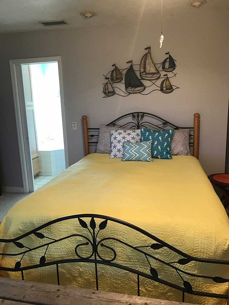 Bedroom View - Florida Vacation Rentals - Horseshoe Beach Real Estate - Tammy Bryan