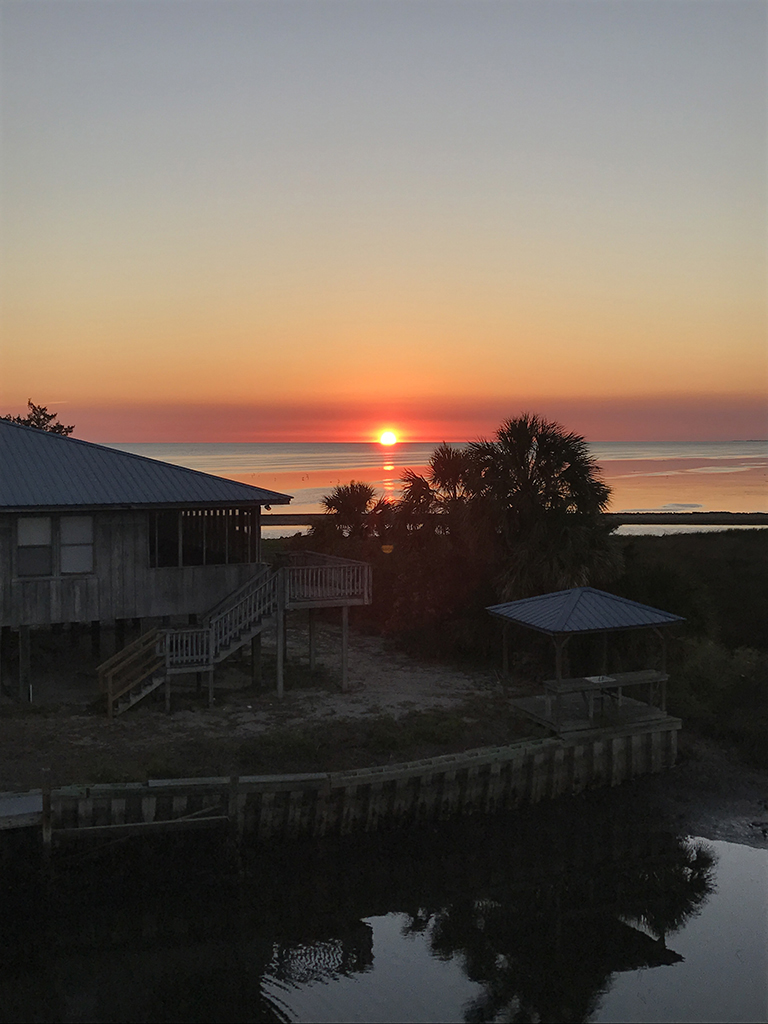 Waterfront Sunset View - Florida Vacation Rentals - Horseshoe Beach Real Estate - Tammy Bryan