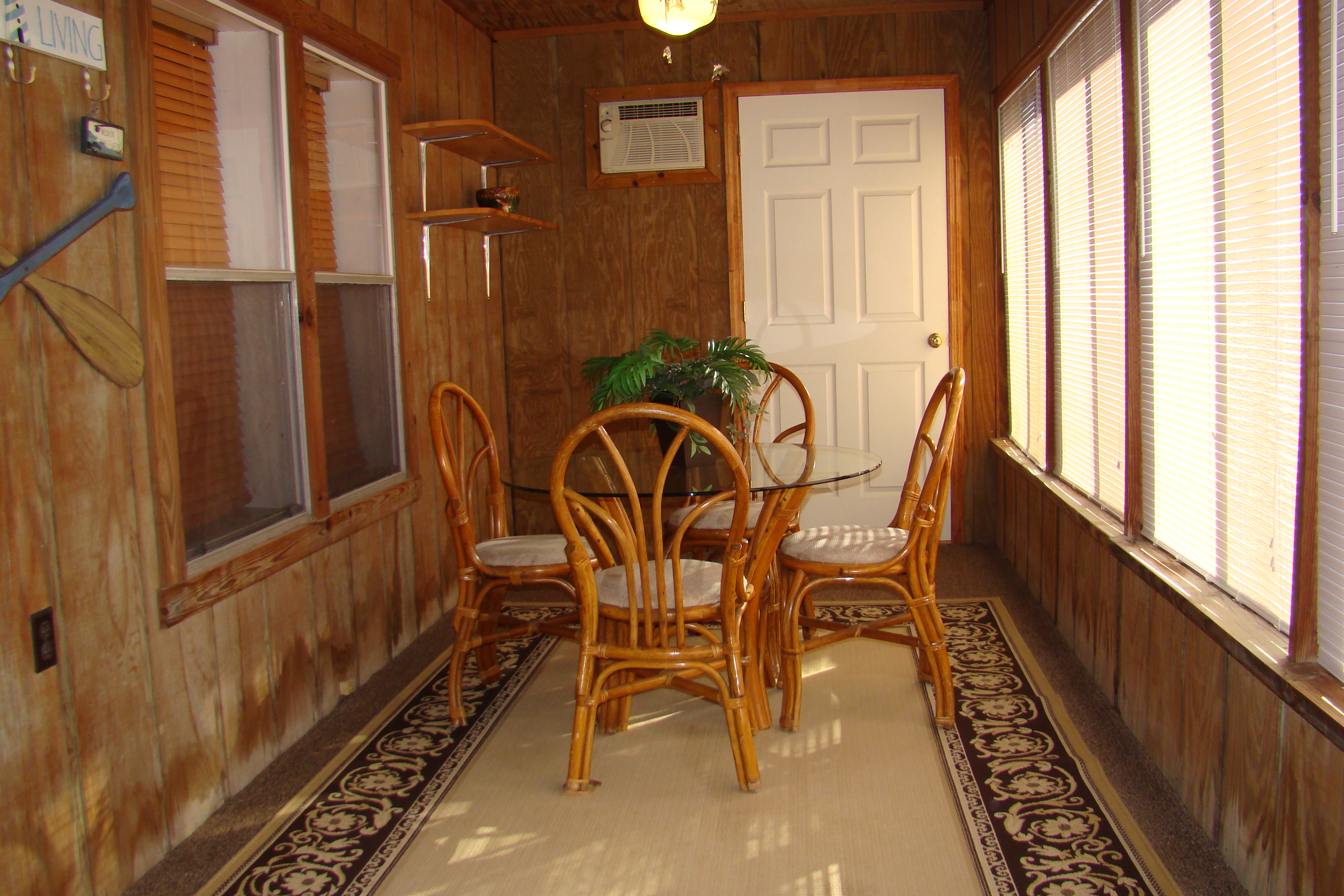 Enclosed Porch Waterfront View - Florida Vacation Rentals - Horseshoe Beach Real Estate - Tammy Bryan