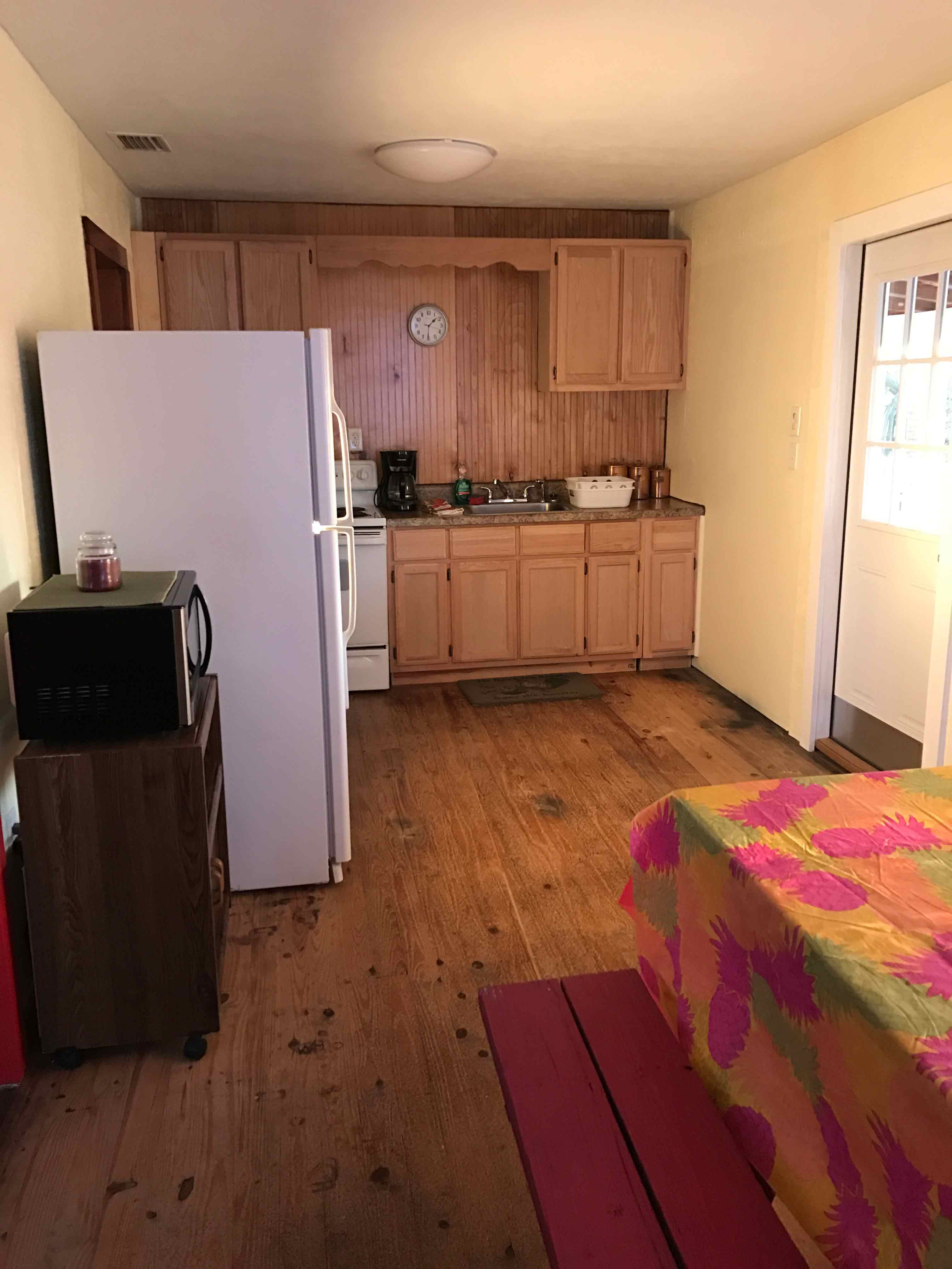 Kitchen View - Florida Vacation Rentals - Horseshoe Beach Real Estate - Tammy Bryan