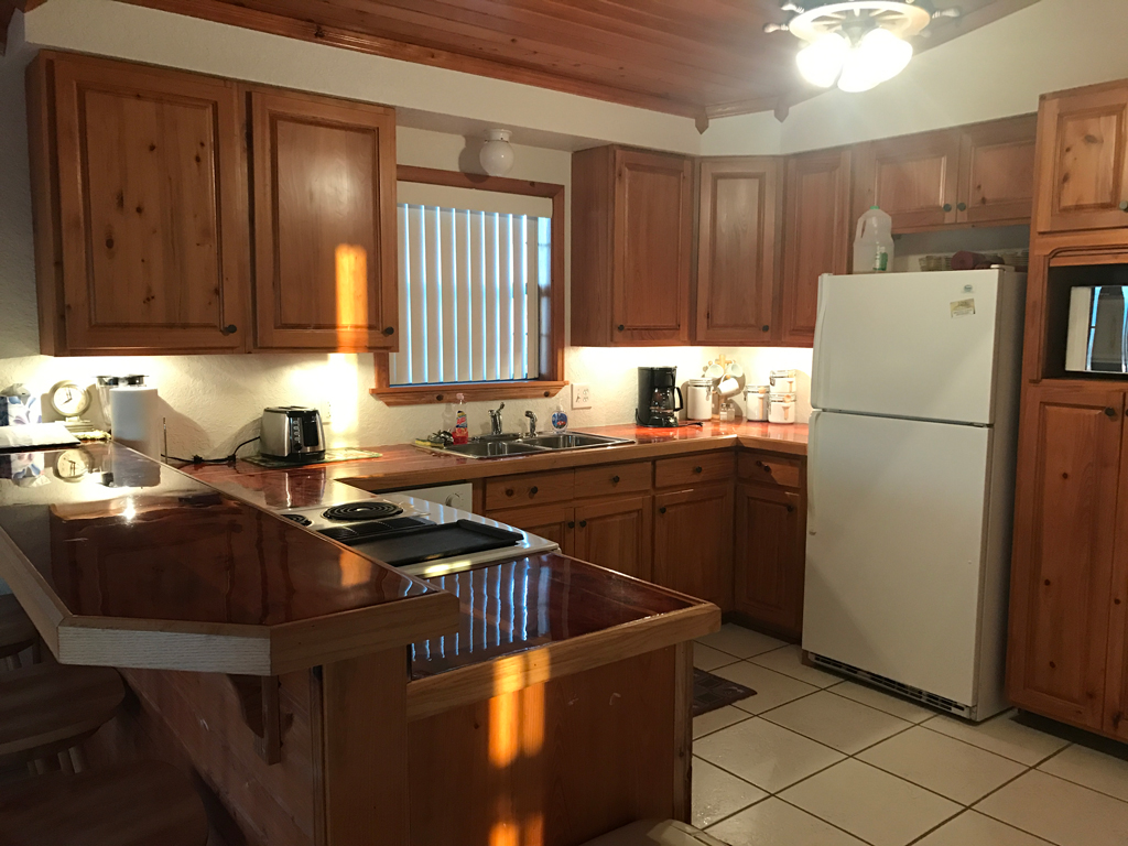 Kitchen View - Florida Vacation Rentals - Horseshoe Beach Real Estate - Tammy Bryan